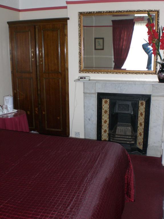 Melville Lodge Gatwick Χόρλι Εξωτερικό φωτογραφία